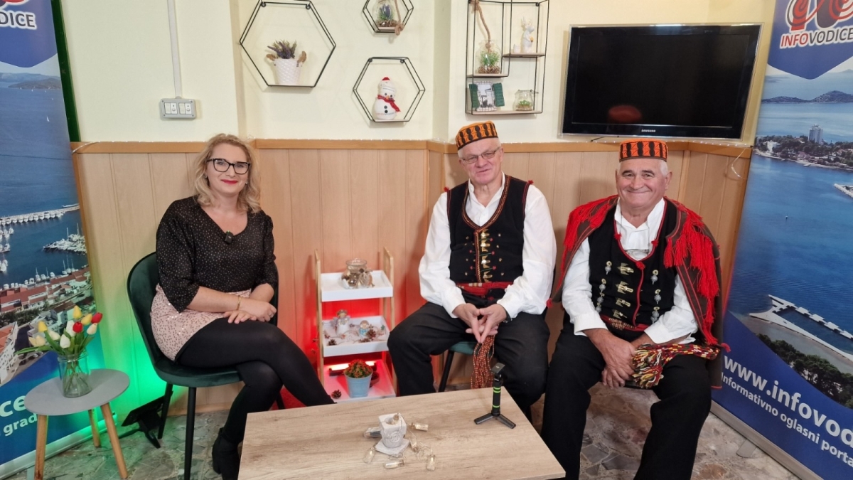 Snažan doprinos kulturi: Razgovor s članovima Etno udruge Petrovo Polje u emisiji 'Kolure o bisera